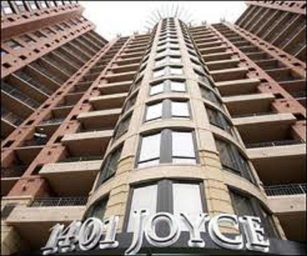 Madison Hospitality At 1401 Joyce Street Arlington Exterior photo